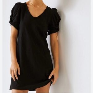 NWT ANTHROPOLOGIE AMADI Twist Puff-Sleeve V-Neck Mini Dress Black LBD Sz Medium